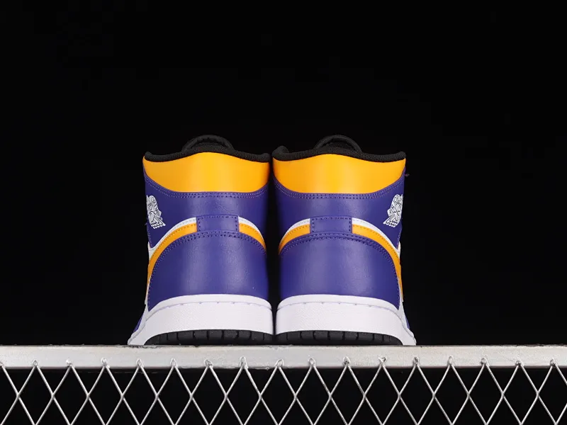 All categories Air Jordan Jordan series basketball shoes Air Jordan 1 Mid G version pure original Air Jordan 1 Mid "Lakers" AJ1 Joe 1 Lakers color matching Chinese basketball shoes DQ8426-517